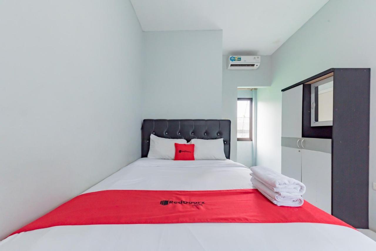 Reddoorz Syariah Near Rs Hermina Sukabumi Exterior foto
