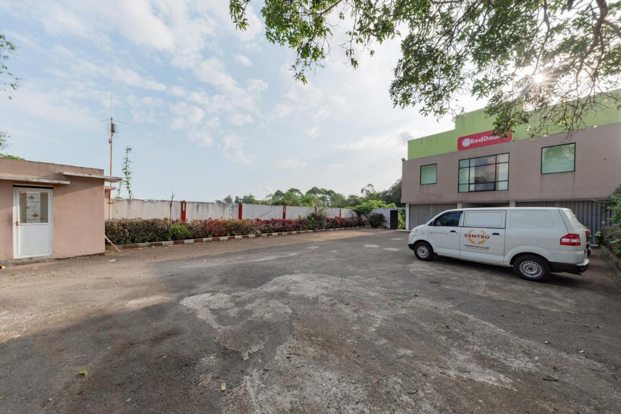 Reddoorz Syariah Near Rs Hermina Sukabumi Exterior foto